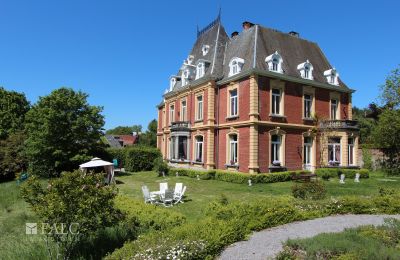 Palácio à venda Fays, Wallonie, Ansicht vom märchenhaften Garten