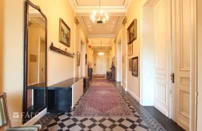 Palácio à venda Fays, Wallonie, Entrée im EG