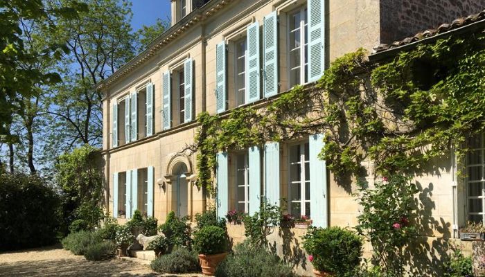 Casa senhorial à venda Gémozac, Nova Aquitânia,  França