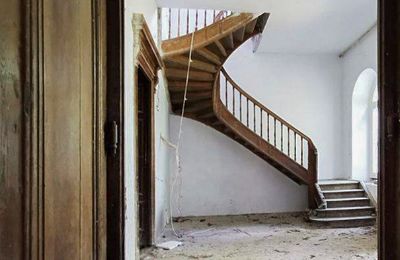 Casa senhorial à venda Lubiatów, Dwór w Lubiatowie, Lodzkie, Escada