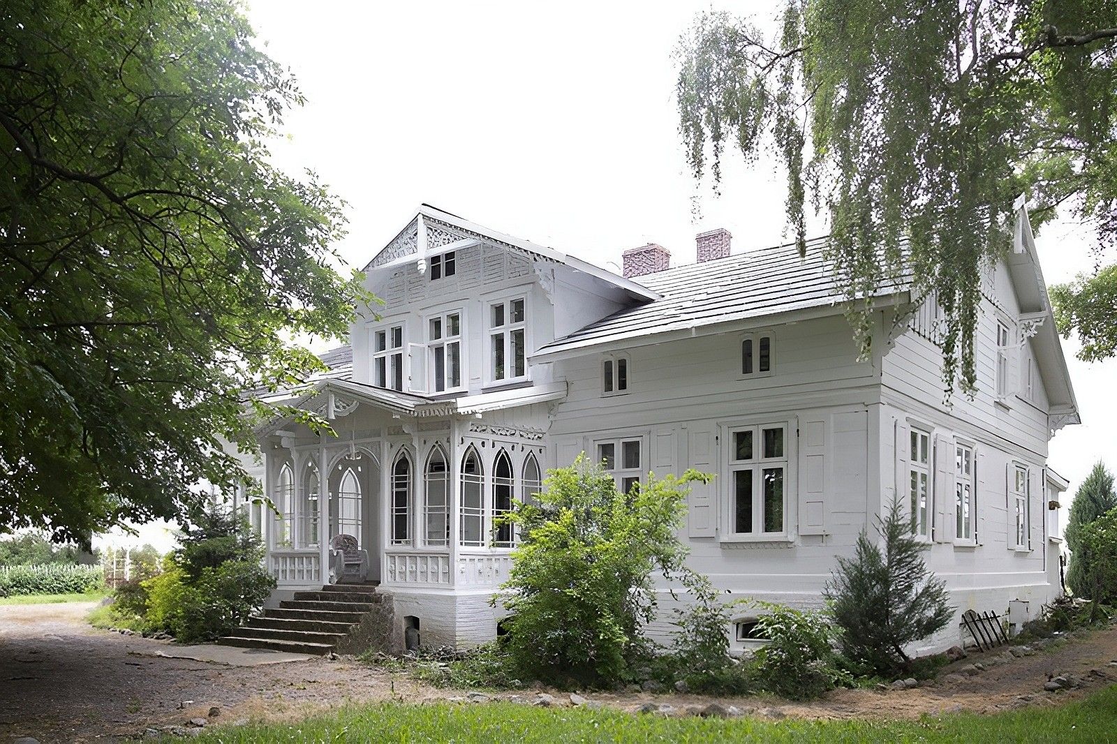 Fotos Drewniany dworek z XIX wieku