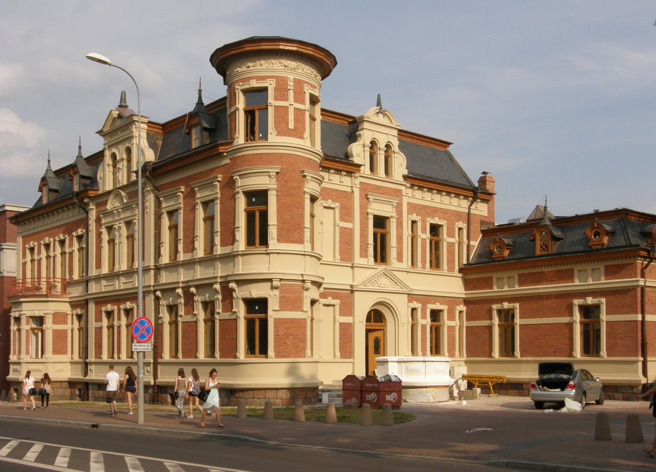 Fotos Pałac na sprzedaż - Off-Market