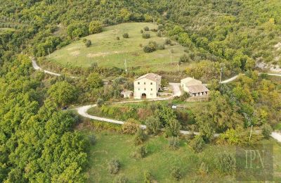 Casa de campo à venda 06019 Pierantonio, Úmbria, Vista de drone