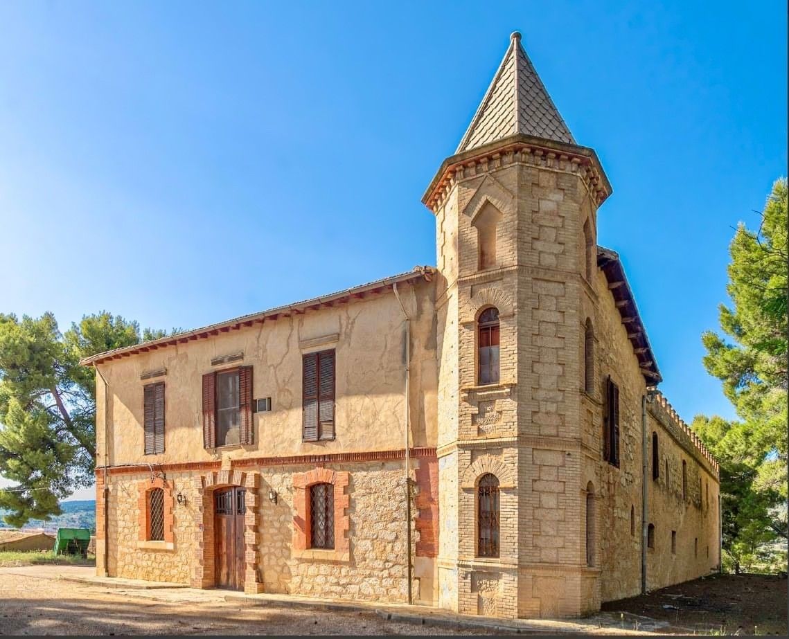 Fotos Palácio senhorial do século XIX à venda no sul de Espanha, perto de Alicante