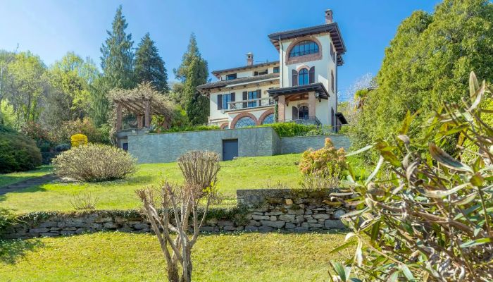 Villa histórica à venda 28838 Stresa, Piemonte,  Itália