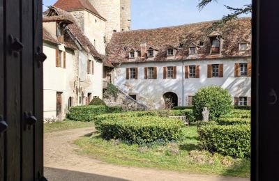 Palácio à venda Veauce, Auvergne-Rhône-Alpes, Imagem 6/10