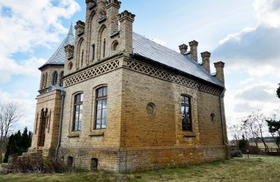 Villa histórica à venda Chmielniki, Kujawsko-pomorskie, widok z boku