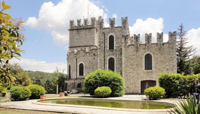Castelo à venda Úmbria,  Itália