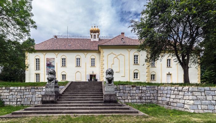 Palácio à venda Szombathely,  Hungria