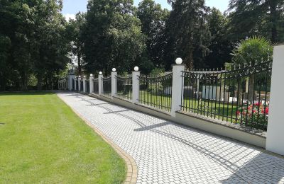 Palácio à venda Hlavní město Praha, Propriedade
