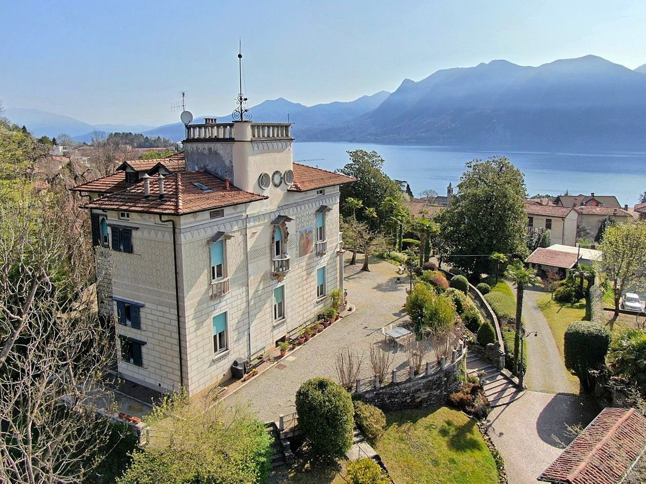 Fotos Villa in Verbania mit Seepanorama