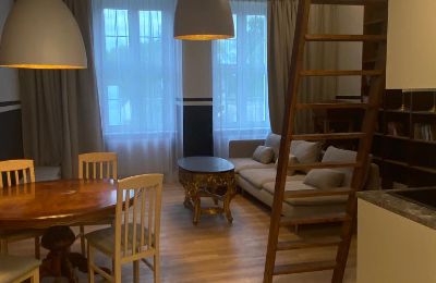 Apartamento em edifício histórico à venda Lubiechowo, Pałac w Lubiechowie, Zachodniopomorskie, Widok na salon