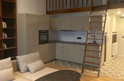 Apartamento em edifício histórico à venda Lubiechowo, Pałac w Lubiechowie, Zachodniopomorskie, Widok na otwartą kuchnię 
