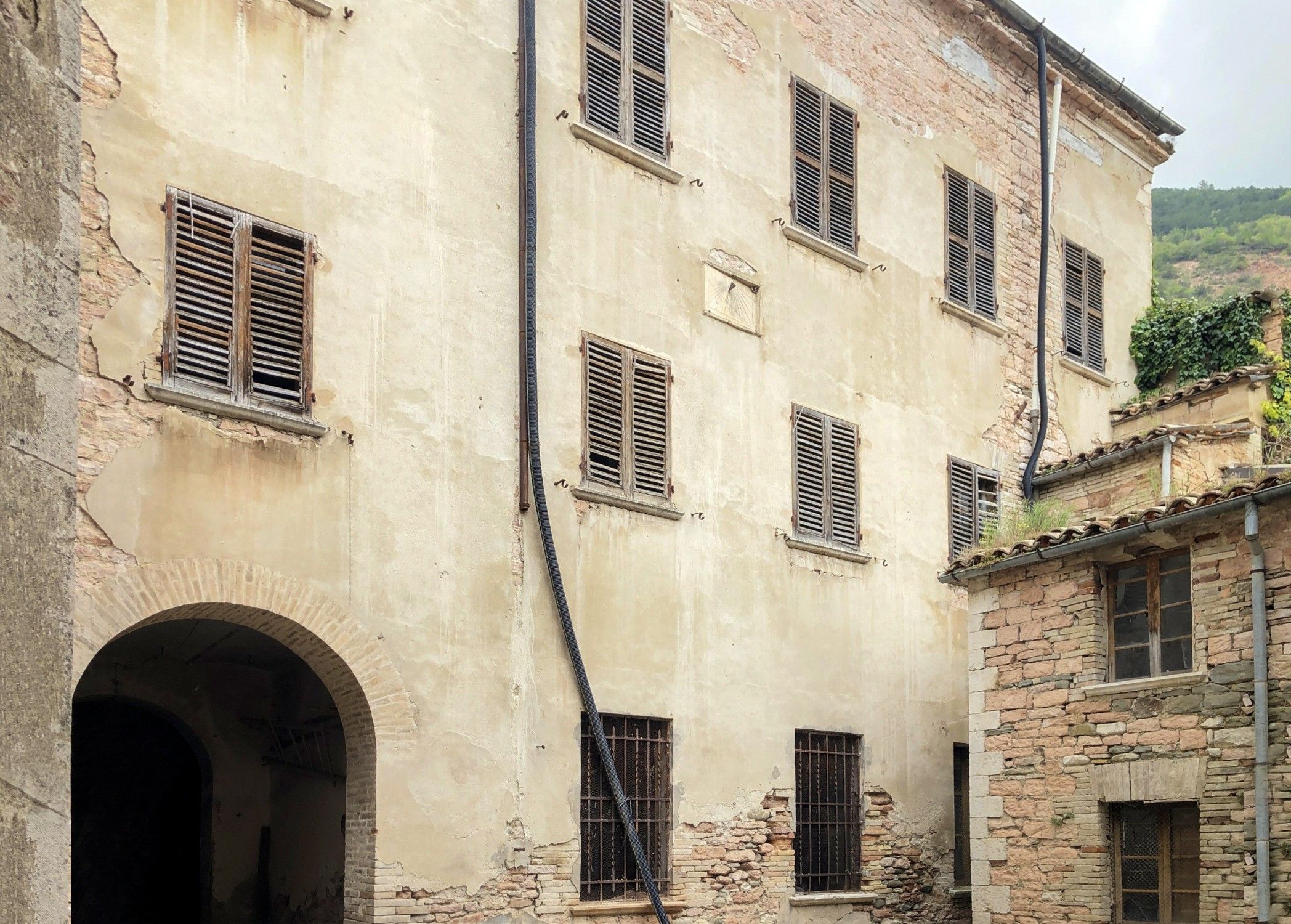 Fotos Palazzo storico a Piobbico