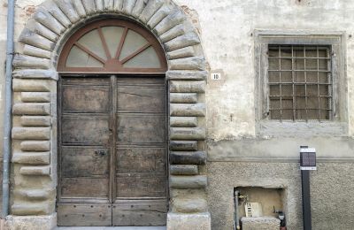 Palacete à venda Piobbico, Garibaldi  95, Marcas, Entrada