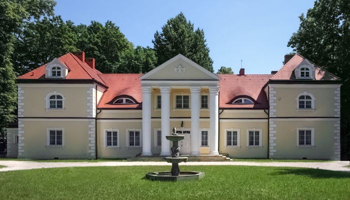 Palácio à venda Radoszewnica, Slaskie,  Polónia