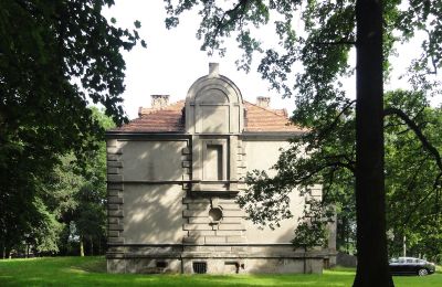 Palácio à venda Gwoździany, Spółdzielcza 4a, Slaskie, Vista lateral