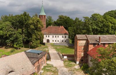 Castelo à venda Karłowice, Zamek w Karłowicach, Opole, Acesso