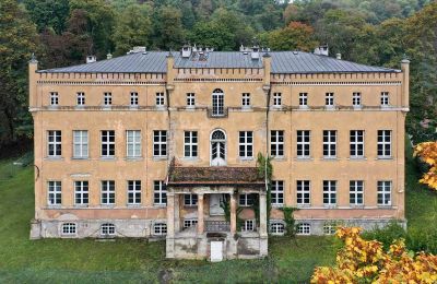 Imóveis históricos, Schloss Tamsel - Pałac w Dąbroszynie - polnisch-deutsche Grenze