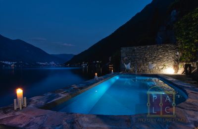Imóvel histórico à venda Brienno, Lombardia, Pool at Night