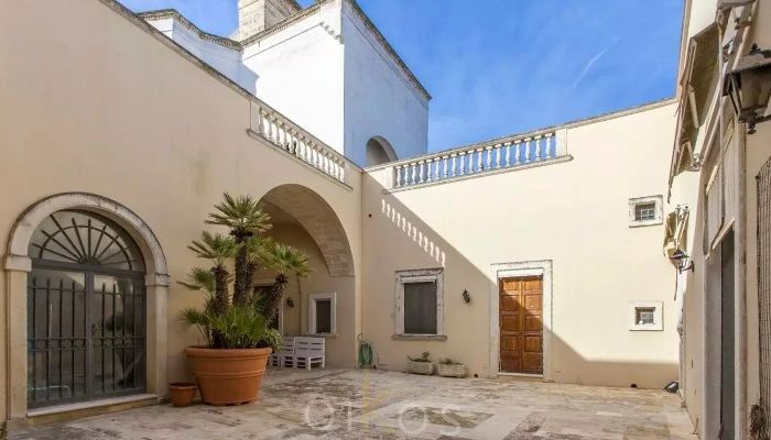 Casa urbana à venda Squinzano, Apúlia,  Itália