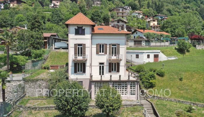 Villa histórica à venda Dizzasco, Lombardia,  Itália