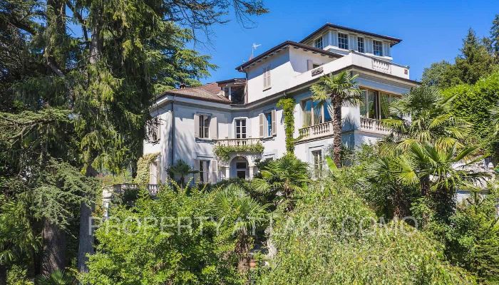 Villa histórica à venda Dizzasco, Lombardia,  Itália