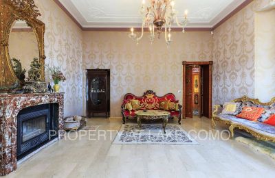Villa histórica à venda Dizzasco, Lombardia, Sala de estar