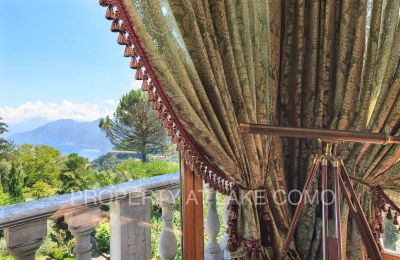 Villa histórica à venda Dizzasco, Lombardia, Vista