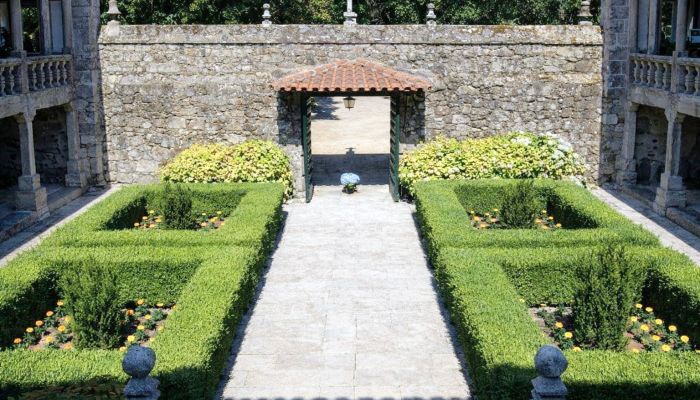 Propriedade senhorial histórica na Ribeira Sacra, Galiza