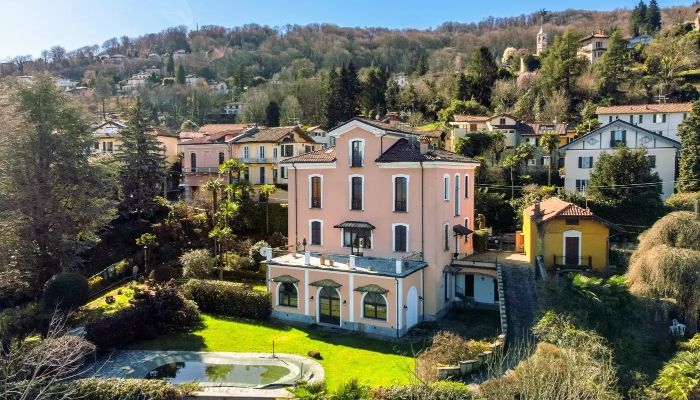 Villa histórica à venda 28838 Stresa, Piemonte,  Itália
