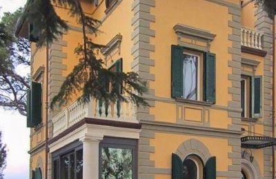 Villa histórica à venda Terricciola, Toscana, Vista lateral
