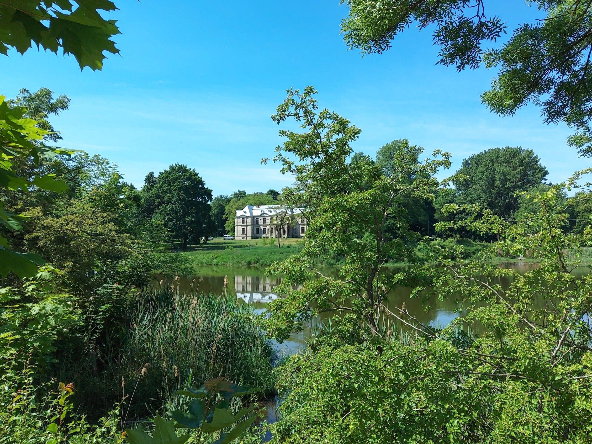 Fotos Herrenhaus und Park zwischen Bydgoszcz und Warschau