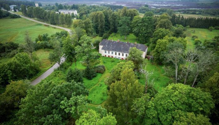 Casa senhorial à venda Ozoli (Ozolmuiža), Kurzeme,  Letónia