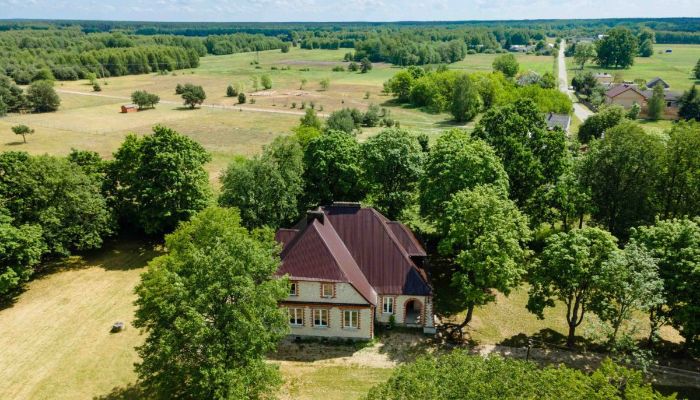 Villa histórica à venda Piaski, Lodzkie,  Polónia