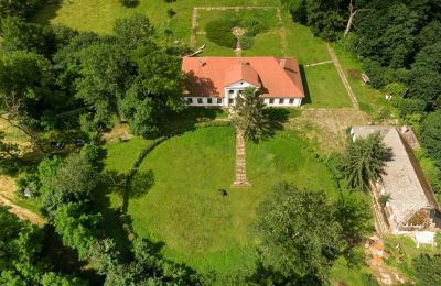 Casa senhorial à venda Rożnów, Dwór w Rożnowie, Malopolskie, Vista de drone