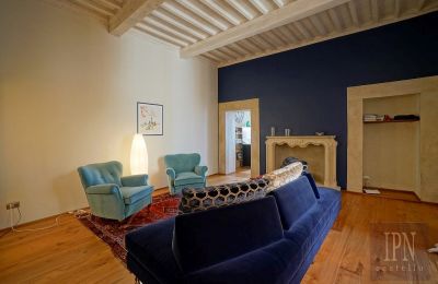 Apartamento em edifício histórico à venda Arezzo, Via Giuseppe Mazzini, Toscana, Imagem 10/25