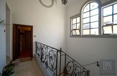 Apartamento em edifício histórico à venda Arezzo, Via Giuseppe Mazzini, Toscana, Imagem 24/25