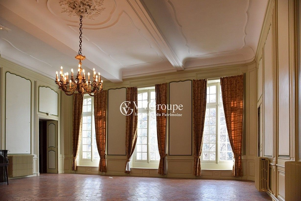 Fotos Antiga residência episcopal do século XVII com 3.177 m² e orangerie no país cátaro