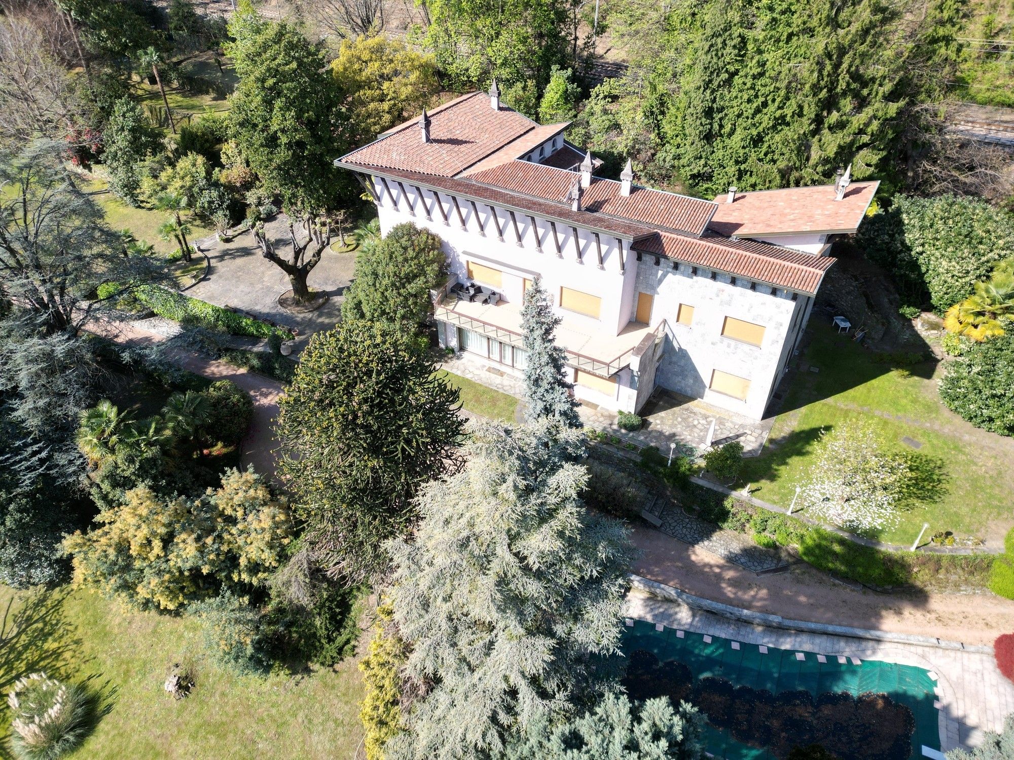 Fotos Majestosa villa à venda em Stresa, Lago Maggiore