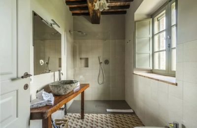 Casa de campo à venda Montepulciano, Toscana, Casa de banho