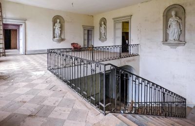 Palácio Besançon, Borgonha-Franco-Condado