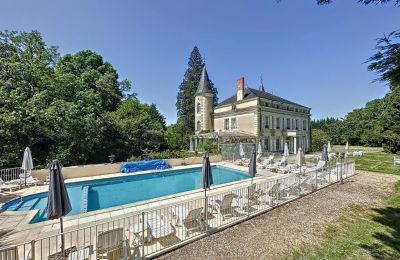 Palácio à venda Centro-Val de Loire, Piscina