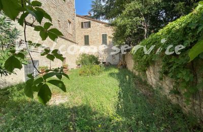 Apartamento em edifício histórico à venda 06059 Todi, Paolo Rolli 4, Úmbria, Jardim
