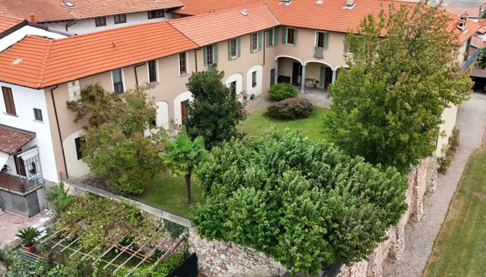 Casa senhorial à venda Pombia, Piemonte,  Itália