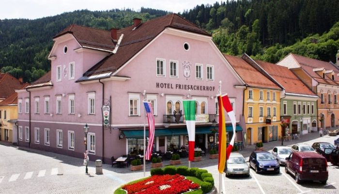 Casa urbana à venda 9360 Friesach, Kärnten,  Áustria