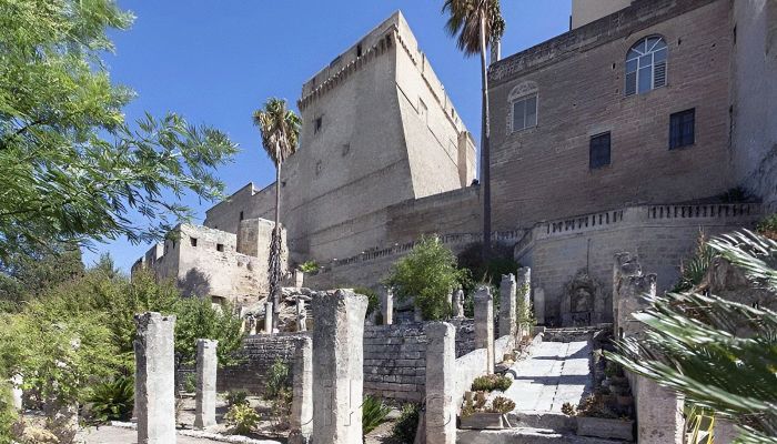 Palacete à venda Oria, Apúlia,  Itália