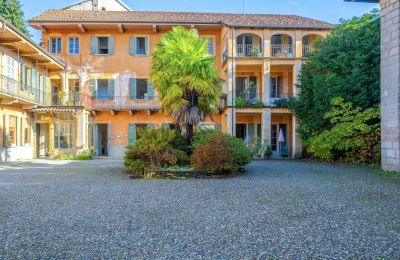Villa histórica à venda Miasino, Piemonte, Vista frontal