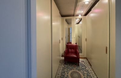 Villa histórica à venda Itália, Cabina armadio