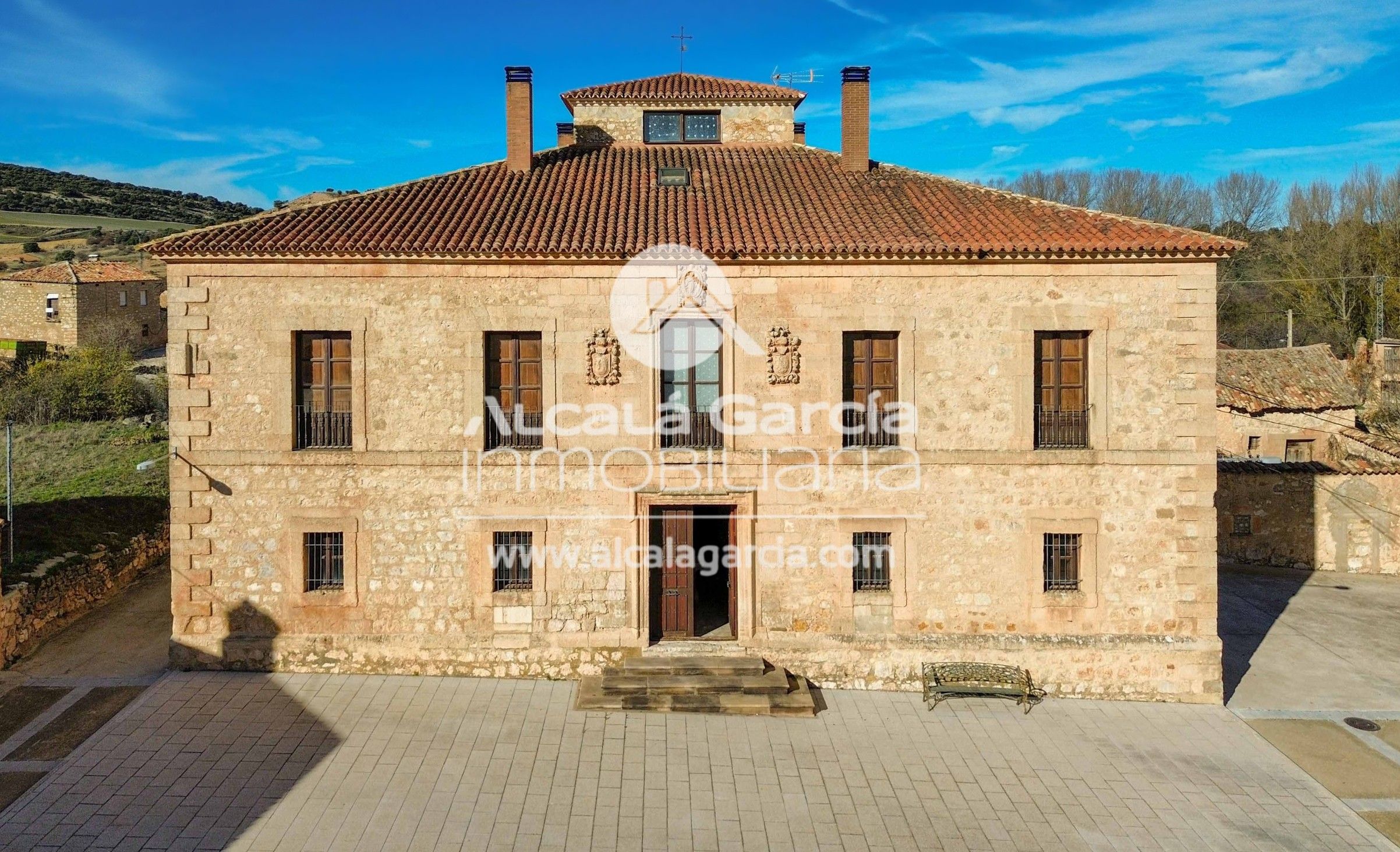 Fotos Palácio de Abanco Histórico à venda em Soria, Espanha